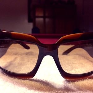 CHANEL MOTHER OF PEARL SUNGLASSES MODEL 5076-H